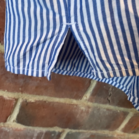 The Softest high neck ruffled sleeveless blouse with stripes and ruffles LOFT MP - Picture 4 of 7